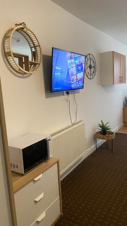 Bv Comfy Studio At Deighton هدرزفيلد المظهر الخارجي الصورة