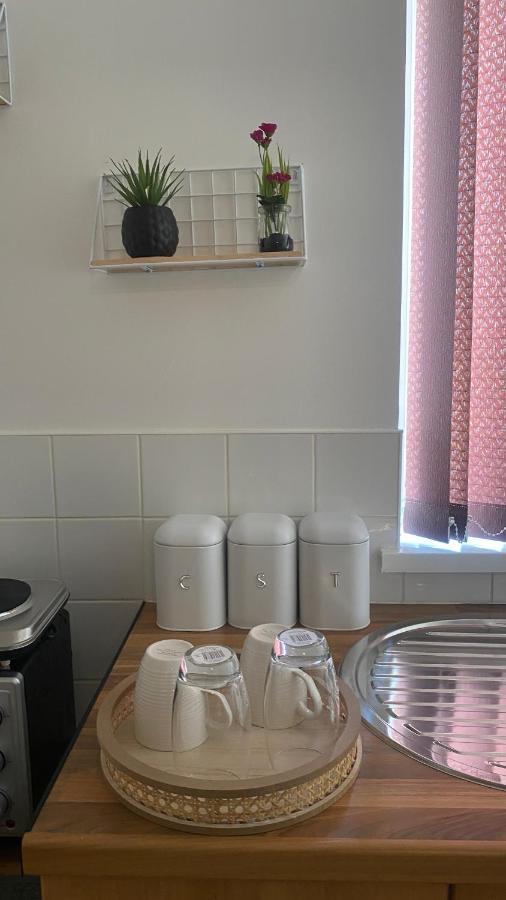Bv Comfy Studio At Deighton هدرزفيلد المظهر الخارجي الصورة
