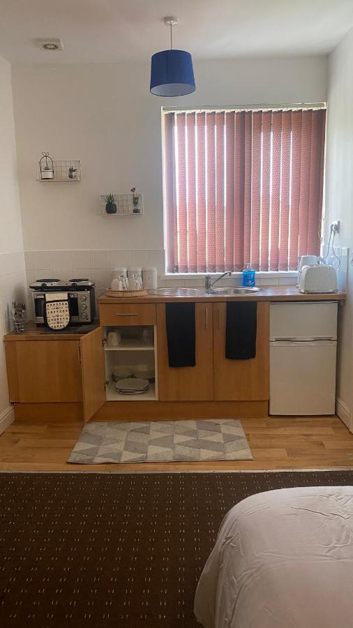 Bv Comfy Studio At Deighton هدرزفيلد المظهر الخارجي الصورة
